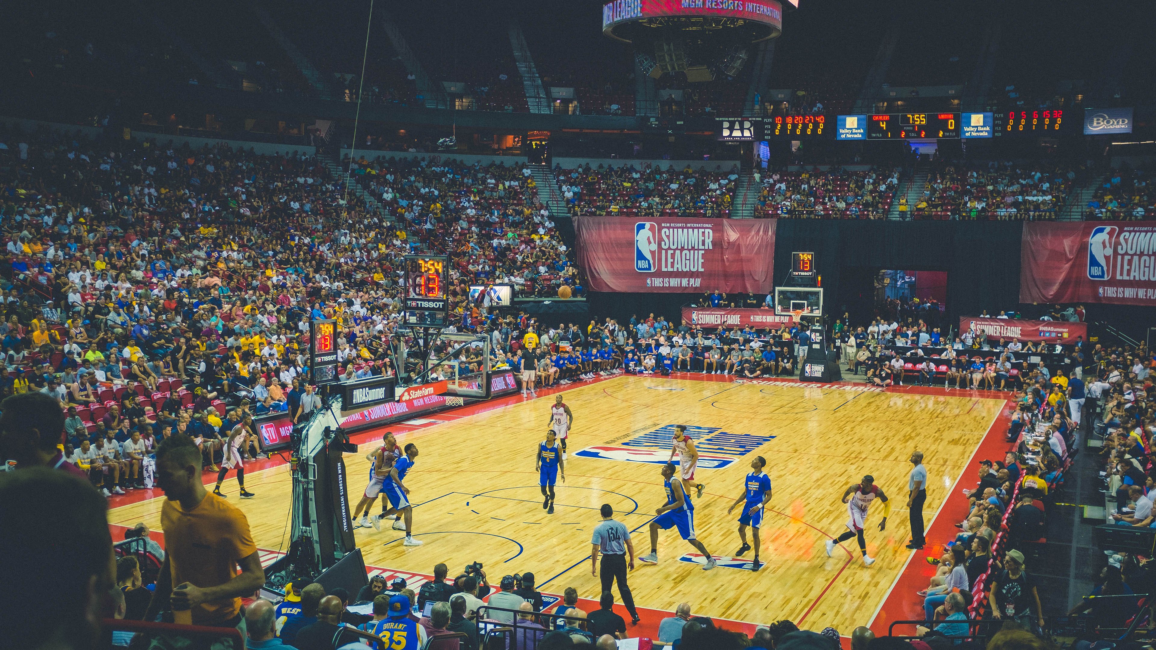 什么原因阻碍中国男篮建立稳定打法,中国男篮为何要打落选赛